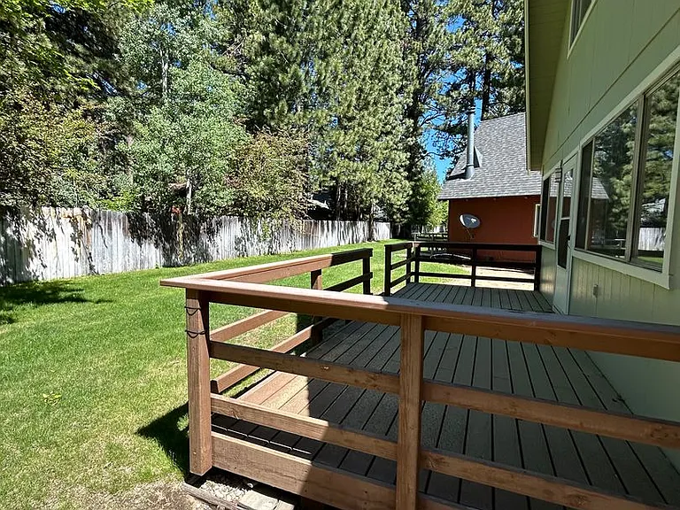 970 Tanglewood Dr — Photo 3