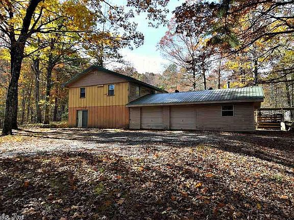 2nd image of 124 Hellams Ln