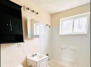 20 Grand Valley Dr APT 4, Enon, OH 45323