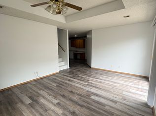 51 Holly Dr #B, Bentonville, AR 72712