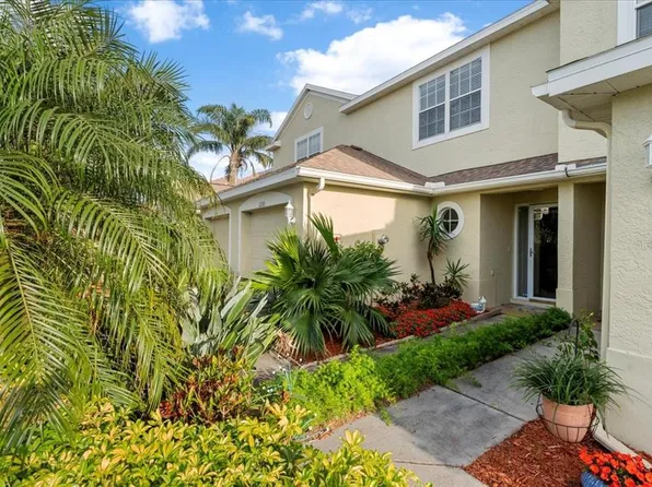 11260 Kapok Grand Cir, Madeira Beach, FL 33708