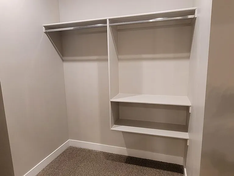 2875 Cody Dr #4 — Photo 11