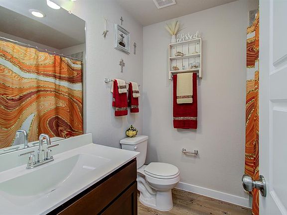 5th image of 4611 Preservation Oaks Lane