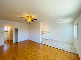 East Hyde Park, Inglewood, CA 90302