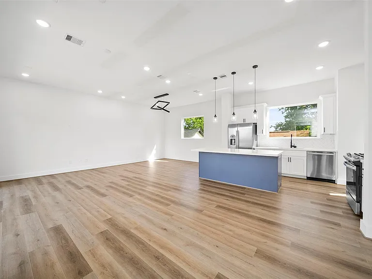 3215 Ennis St #D — Photo 5