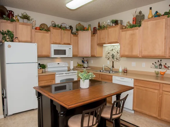 Crossings at Water's Edge