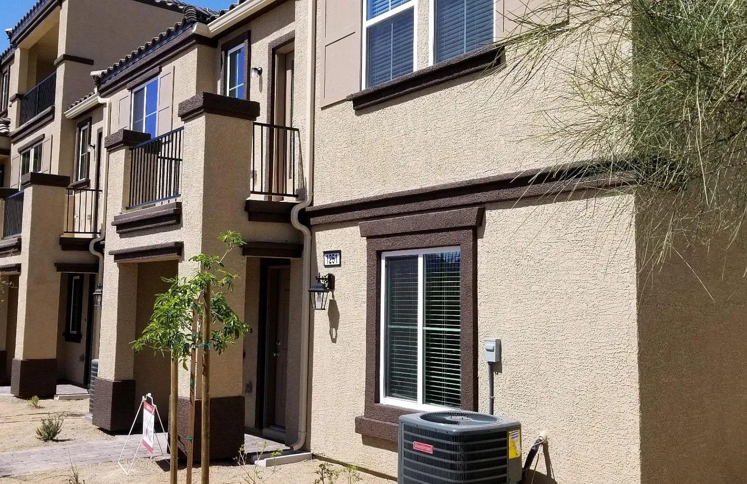 3 bed, 1500 sqft, $2,500 — Photo 3