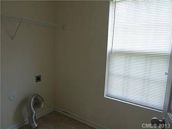 5th image of 5032 Wallace Creek Ln