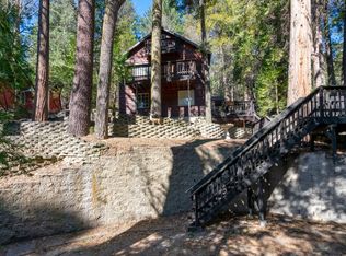 27026 State Highway 189, LAKE ARROWHEAD, CA 92352