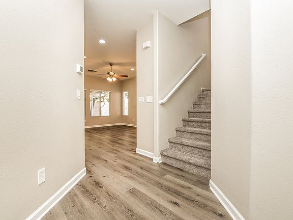 4th image of 6231 Blushing Willow St
