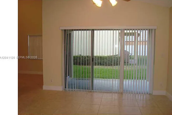 286 Bridgeton Way — Photo 10