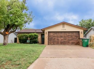 1209 Lester Ln, San Angelo, TX 76903