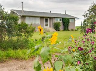 334078 E Range Road 241, Kneehill County, AB T0M 2C0