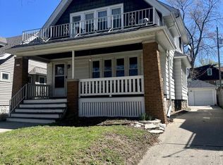 2336 N 63rd St, Wauwatosa, WI 53213