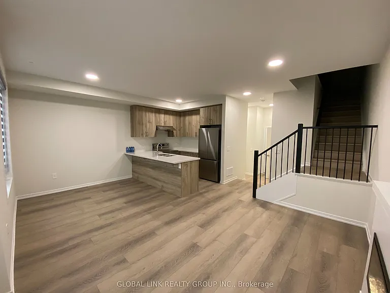 1466 19th Ave S — Photo 11
