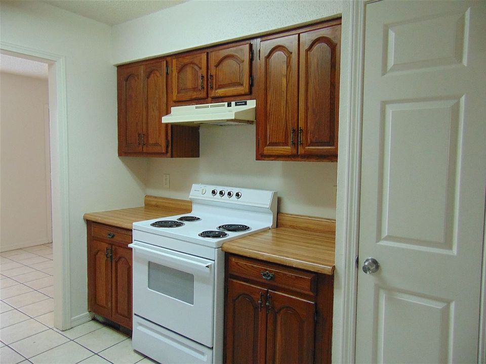 1st image of 506B Avenue J