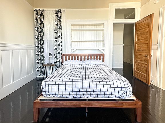 3rd image of 782 Green St #92