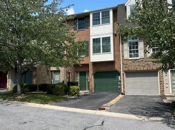 1275 Lindsay Ln, Hagerstown, MD 21742