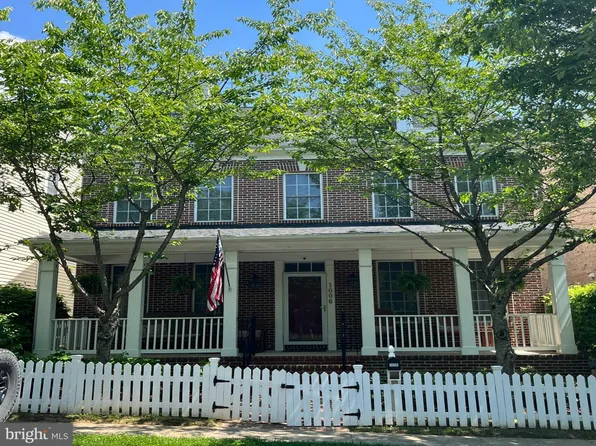 1006 Heritage Fields Ave, Rockville, MD 20850