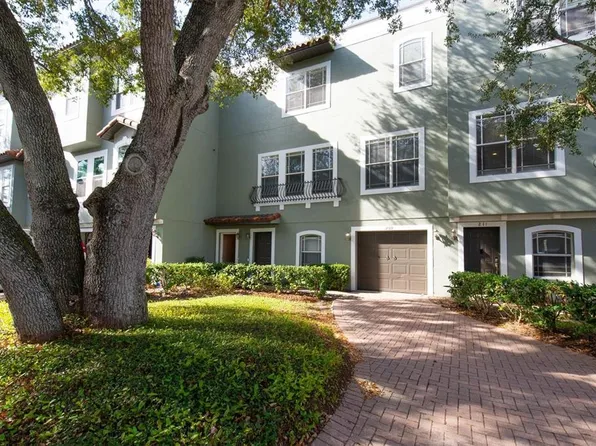 209 Rock Garden Pl, Tampa, FL 33609