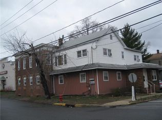 65 S Fulton St, Woodbridge, NJ 07095