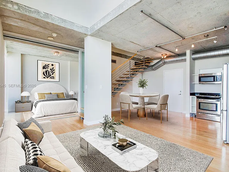 690 SW 1st Ct #Penthouse II24 — Photo 1