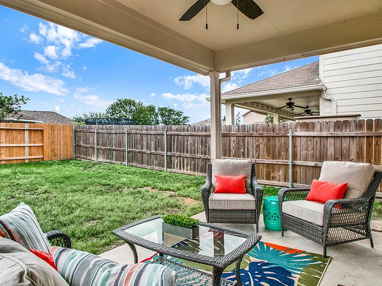 19103 Bressingham Dr — Photo 34
