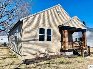 309 W 5th St, Appleton City, MO 64724