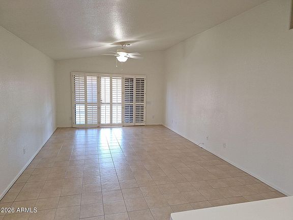 5th image of 507 W Bluefield Ave