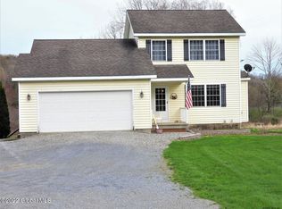 386 Center Cambridge Rd, Cambridge, NY 12816