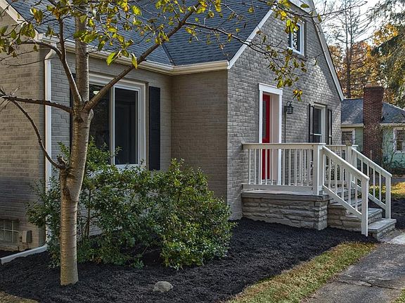 4th image of 6213 Brooks Blvd