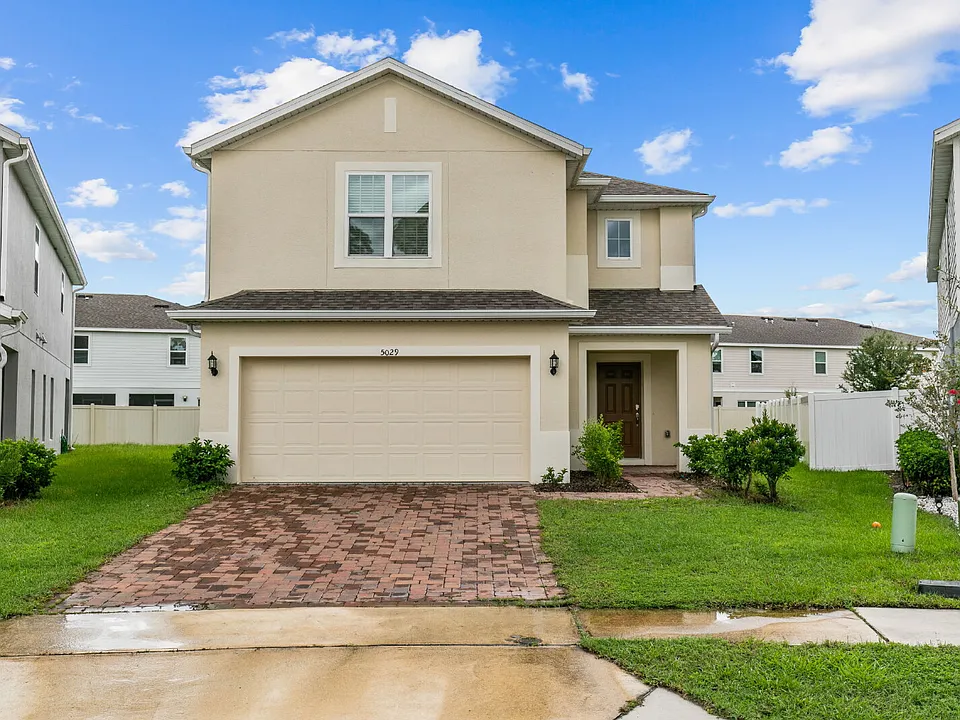 5029 Blue Hammock Ct