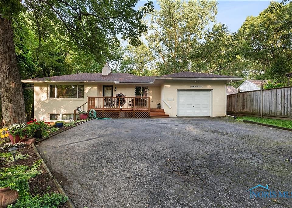 1st image of 823 Wylie Ave