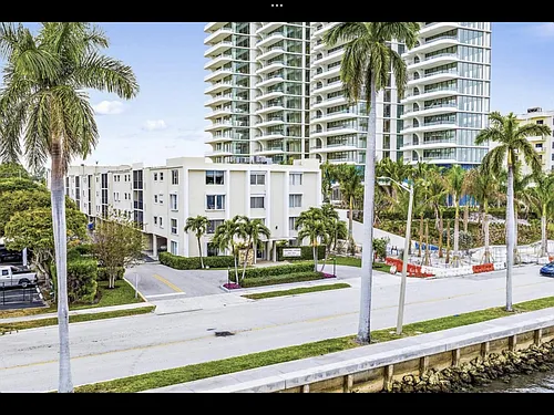 1601 S Flagler Dr #301O Photo 1
