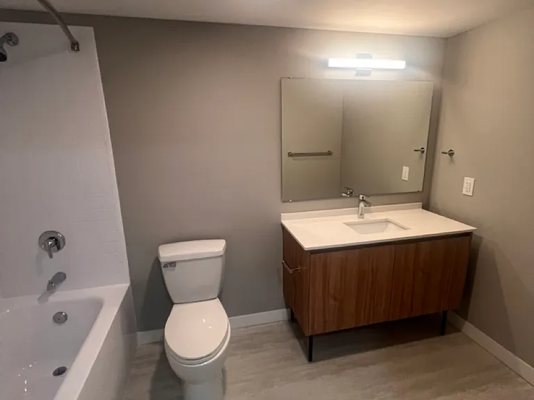539 NW 159th St #103 — Photo 11