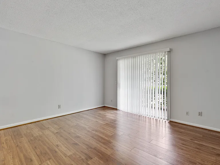 5627 Hornaday Rd #B — Photo 5