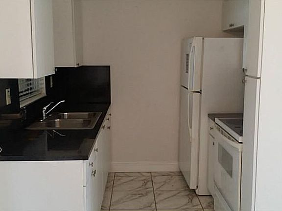 5th image of 20435 NW 24th Ave