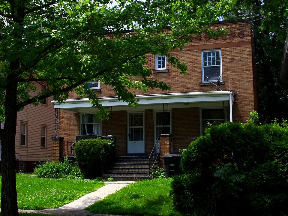 1278 1280 Marlowe 12781280 Marlowe Ave Lakewood OH Zillow