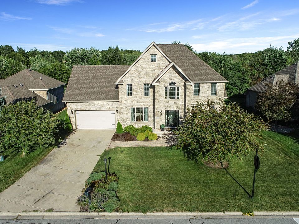 1st image of 10635 Erie Dr