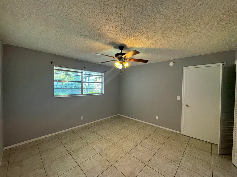 1710 McKinley St #5 — Photo 10