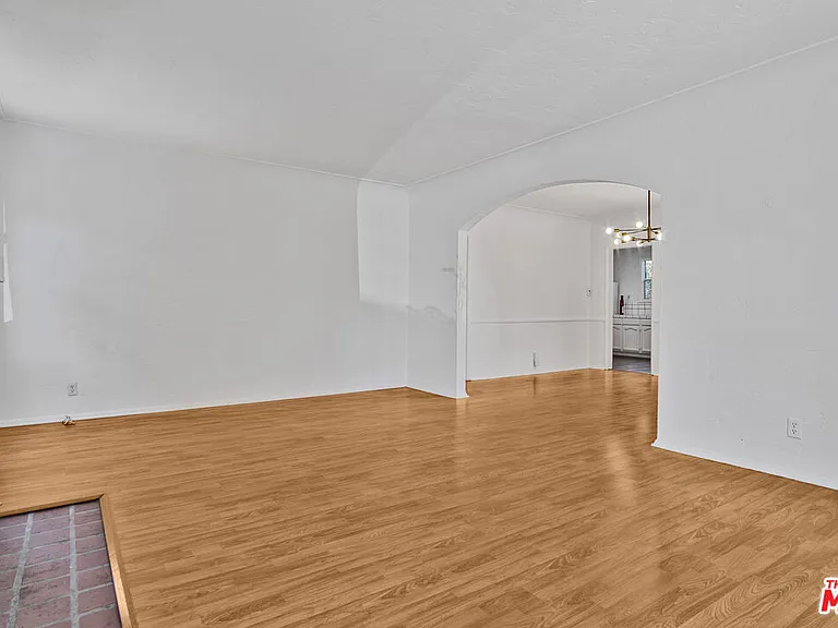 6087 Horner St — Photo 8