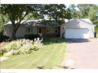 111 Pinnacle Rd, Plainville, CT 06062