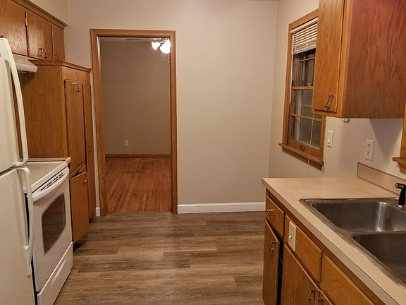 eat in kitchen- new floor