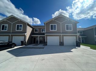 13642 Signature Dr, Holland, MI 49424