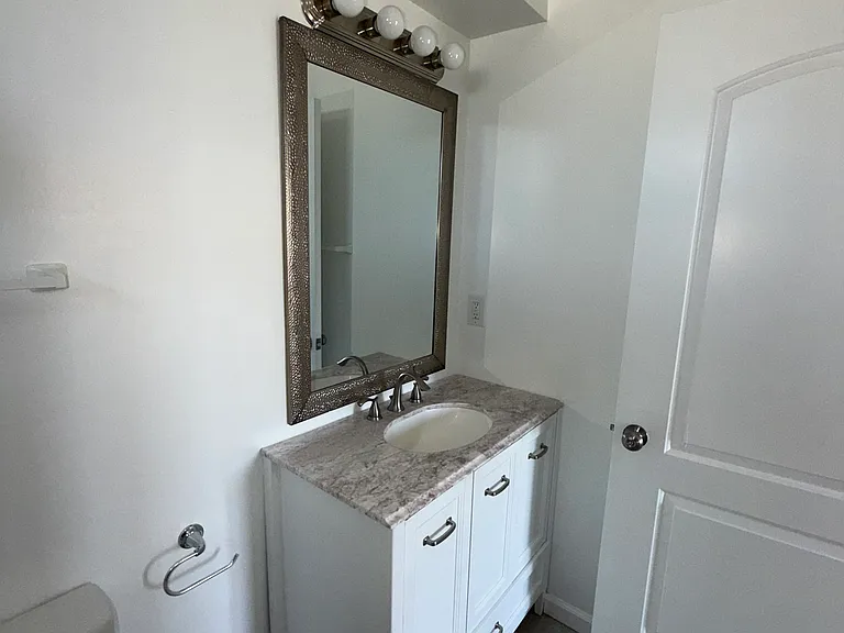 3317 Bagley Ave #5 — Photo 22