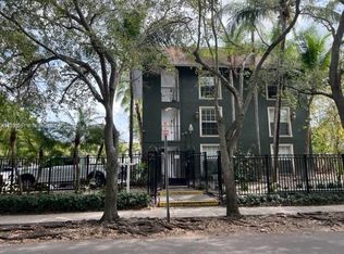 3245 Virginia St APT 16, Miami, FL 33133