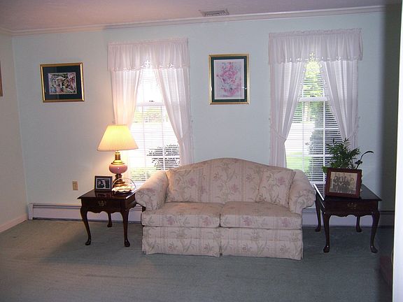 Formal Livingroom