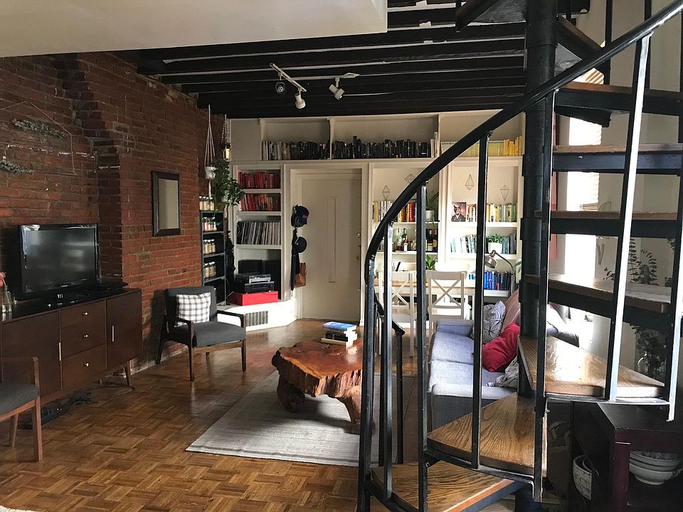 1st image of 1632 Mount Vernon St #2