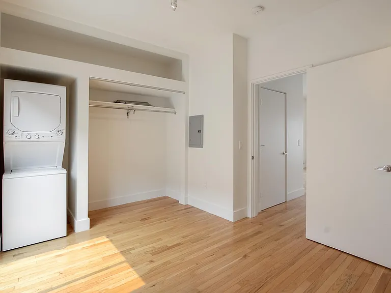 3102 London St #3110 — Photo 3