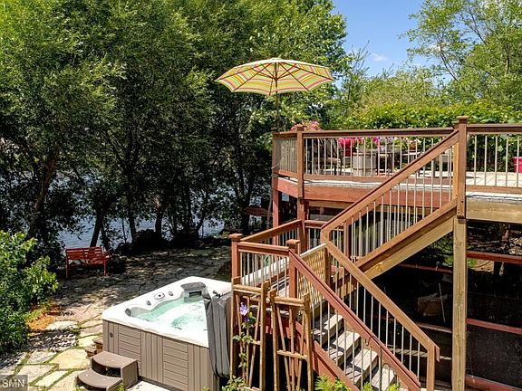 6558 Carlisle Curve, Shakopee-111